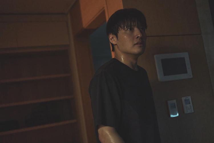 84제곱미터 영화 결말 해석, 현실보다 더 현실 같은 진짜 반전? 당신도 공감할 수밖에 없는 이유