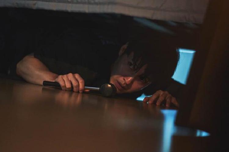 84제곱미터 영화 범인, 현실보다 더 소름! 내 집에서 시작된 악몽의 진짜 원인은?