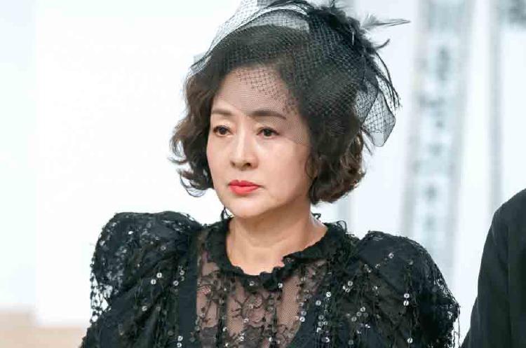 여왕의 집 노숙자, 진짜 악녀일까? 시청자들이 충격받은 반전 스토리!