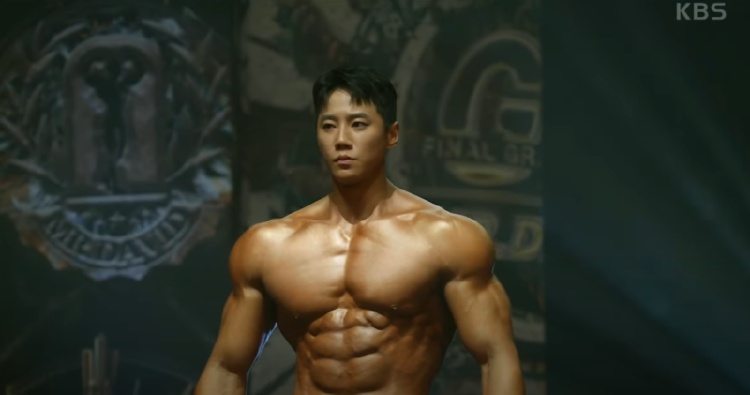 24시 헬스클럽 이준영