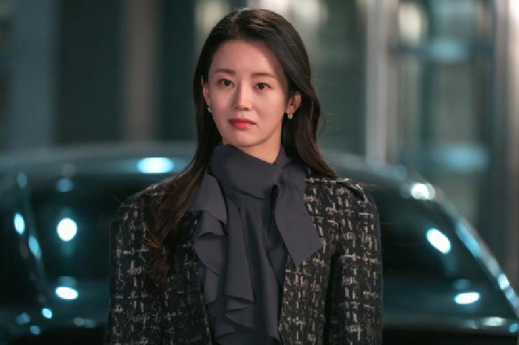 여왕의 집 강세리, 그녀의 진짜 속마음은? 시청자들 충격에 빠진 이유!