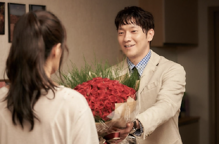 영화 바이러스 등장인물, 실제 성격과 싱크로율 100%? 배우들의 비하인드 공개!