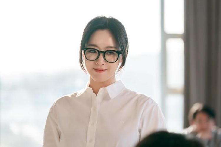 첫 번째 남자 함은정, 결혼 후 첫 1인2역이 이렇게 미쳤다고?