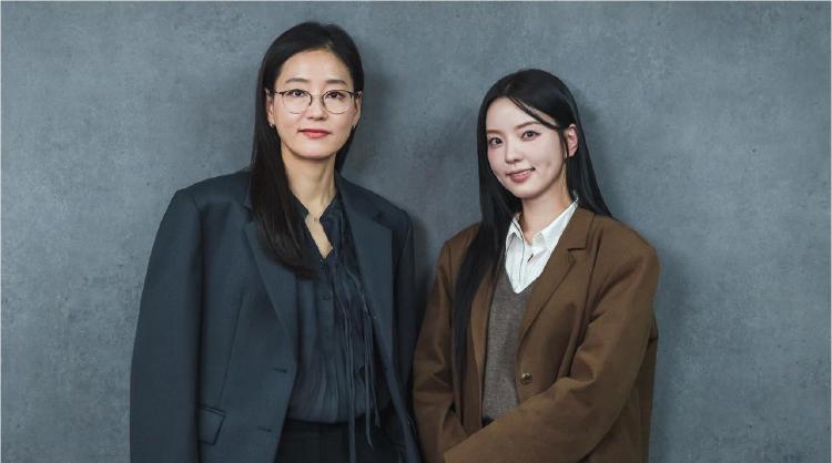 친밀한 리플리 후속 붉은 진주