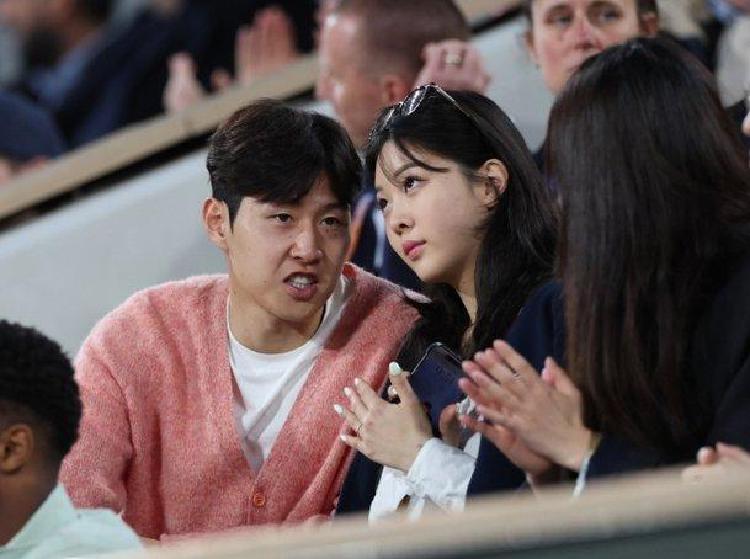 이강인 여자친구 정체 공개