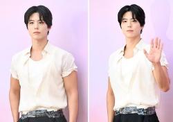 박보검, 바지에 테이프 등장, 대체 왜 이러고 나온 걸까?